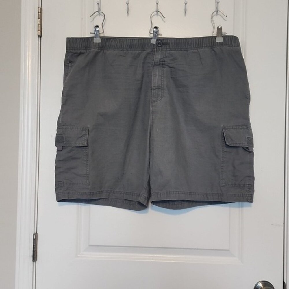 Croft & Barrow cargo shorts size 44